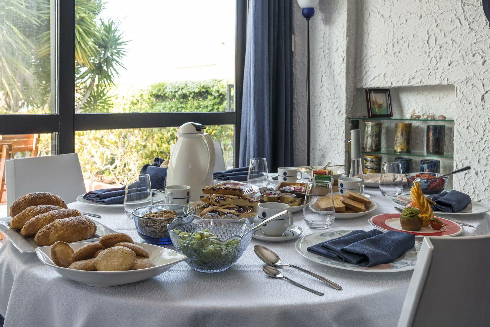 Villa Gio B&B De Charme Монтекориче Екстериор снимка